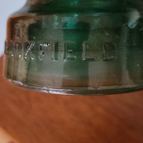 Turquoise Vintage Glass Insulator - Picture 9 of 13